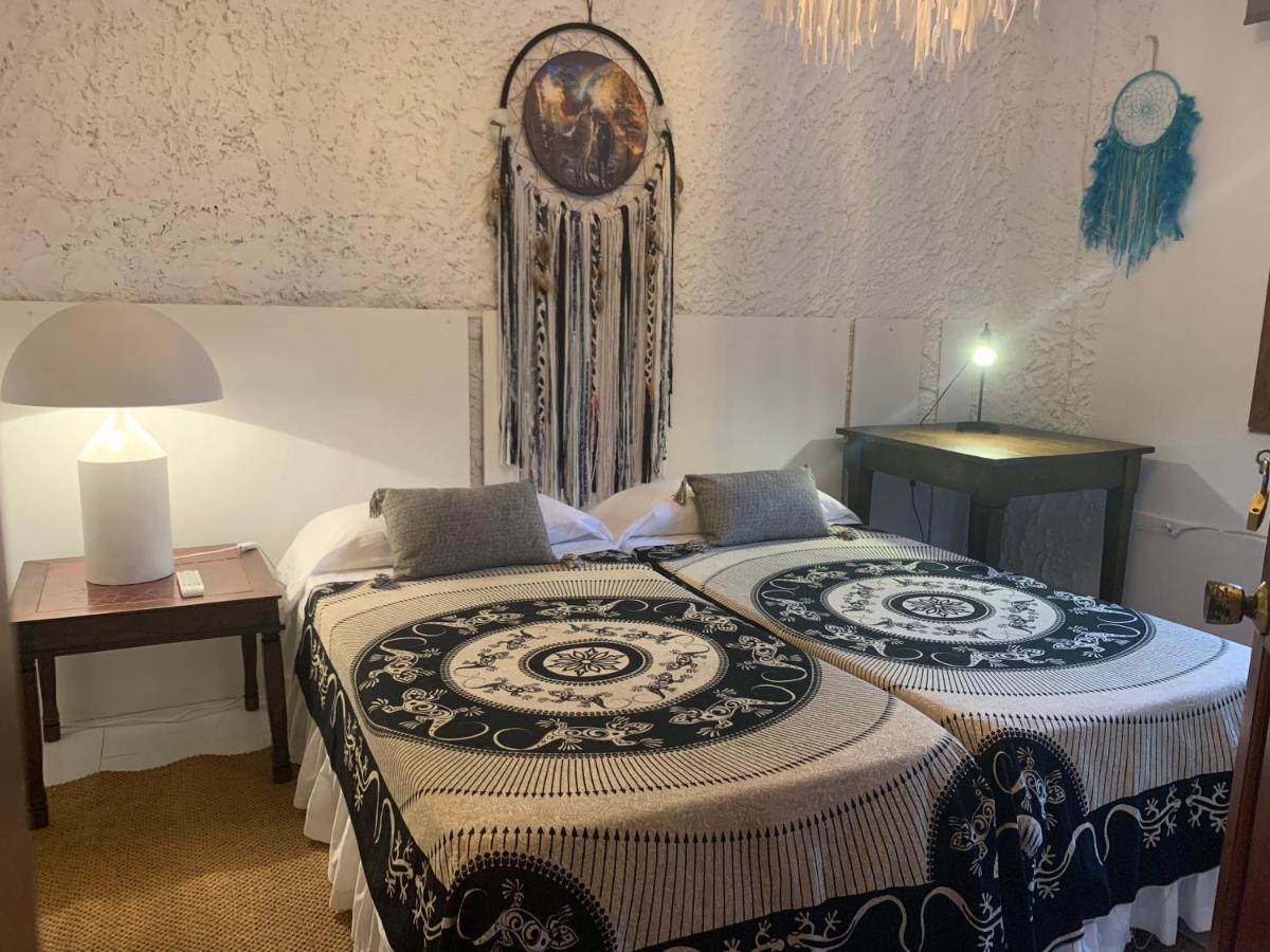Ibiza Paradise Bed and Breakfast Santa Eularia des Riu Esterno foto